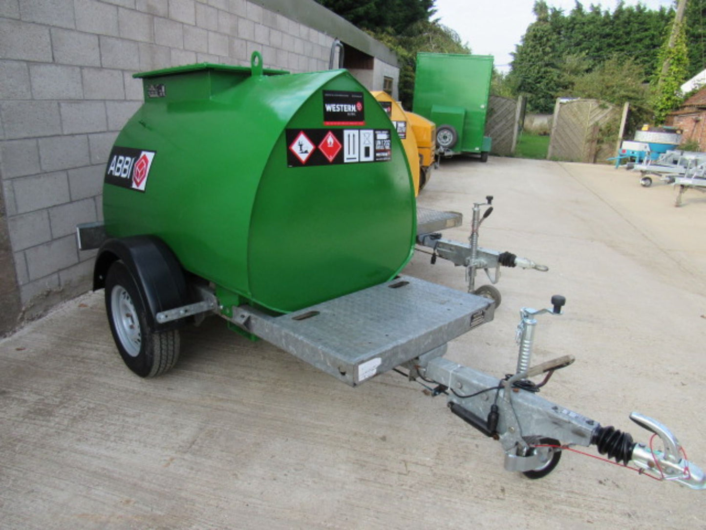 950ltr Highway Fuel Bowser (Hand Pump). Hire from
