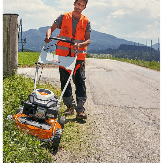 21" Self Propelled Mulching Mower. Hire from